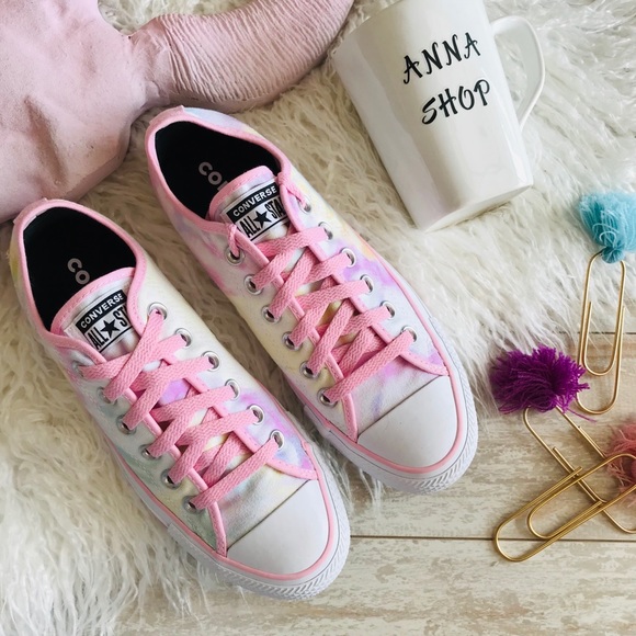 Converse Shoes - NWT Converse ID Custom low tops